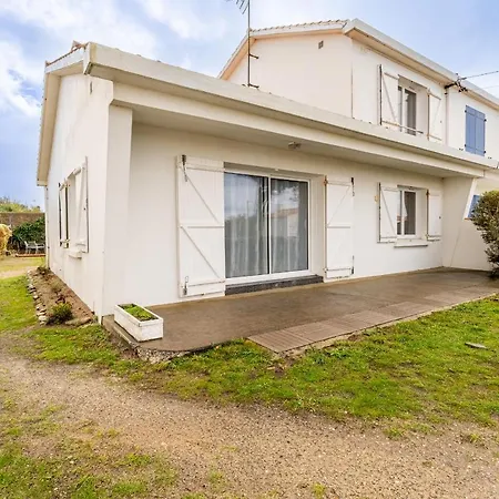 Prázdninový dům Maison Au Calme 300m De La Plage